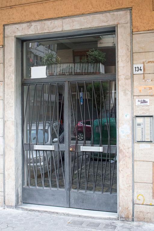 La Nuova Cittadella Bed & Breakfast Salerno Bagian luar foto